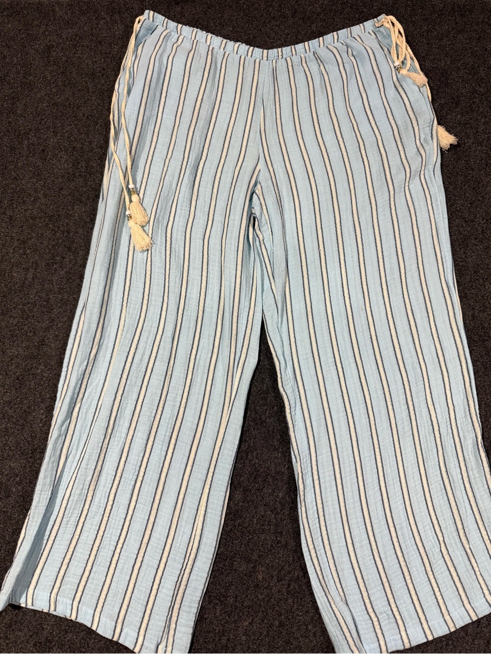 Women’s Light Blue Striped Pull-On beach pants with pockets